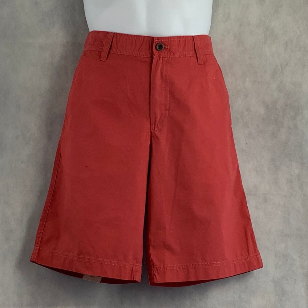 IZOD Men's Lightweight Saltwater Flat-Front 10.5'' Poplin Shorts, Faded Red, 30W